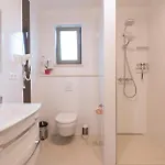 Three-bedroom In Prázdninový dům *