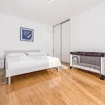 Three-bedroom In Prázdninový dům Ražanj