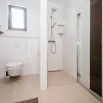 Three-bedroom In Prázdninový dům *