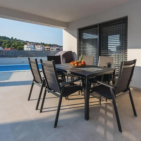 Vakantiehuis Three-bedroom In