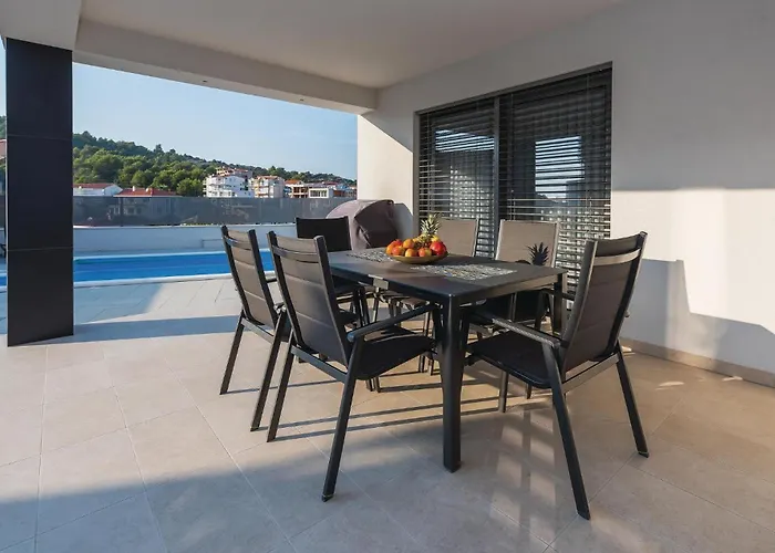 Feriehus Three-bedroom In